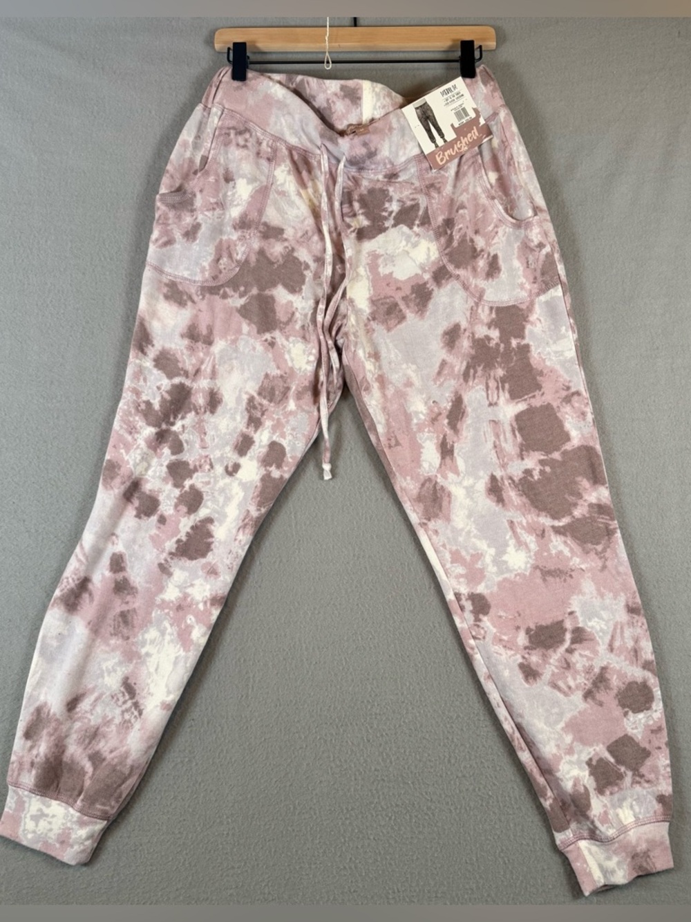 Brushed Pink Tie-Dye Jogger Pants - size Medium NWT